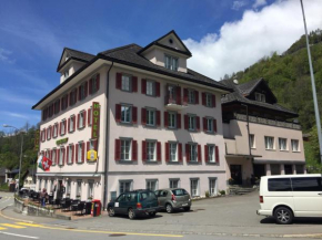 Hotel Alpina Unterschächen